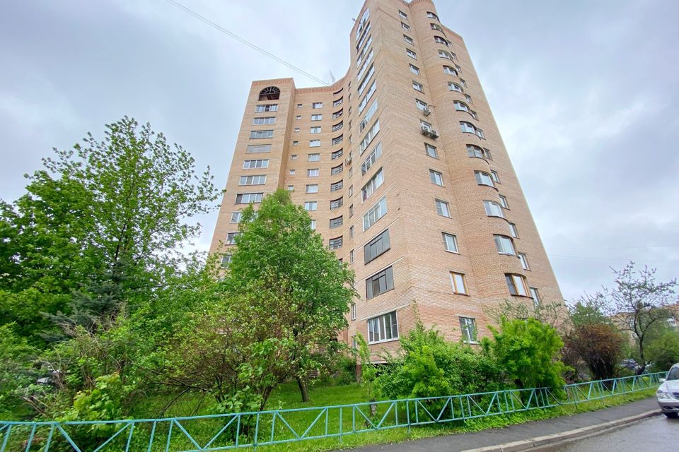 Продаётся 3-комнатная квартира, 65.8 м²