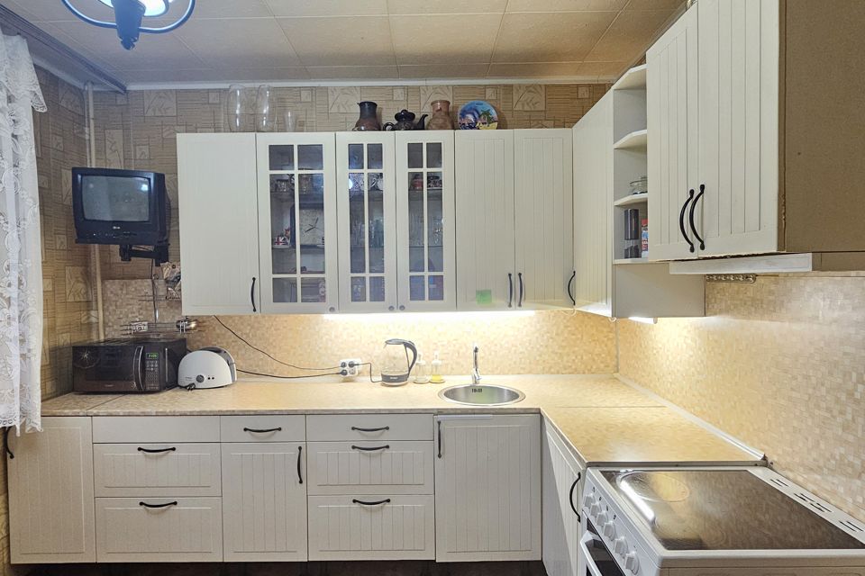 Продаётся 3-комнатная квартира, 74.6 м²
