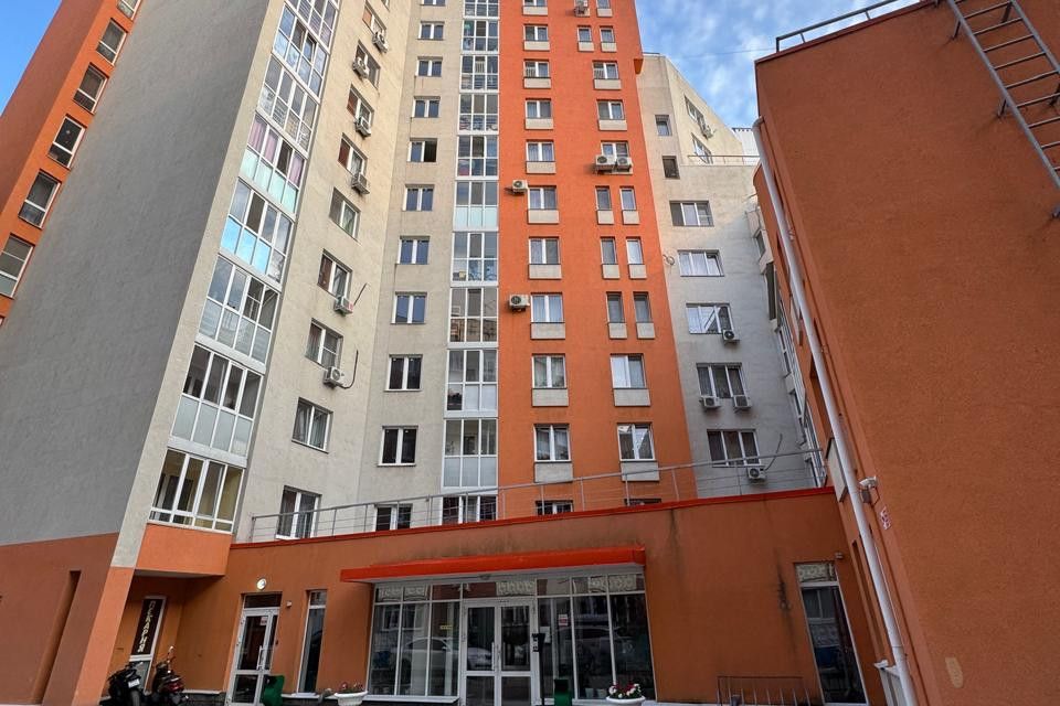 Продаётся 1-комнатная квартира, 41.4 м²