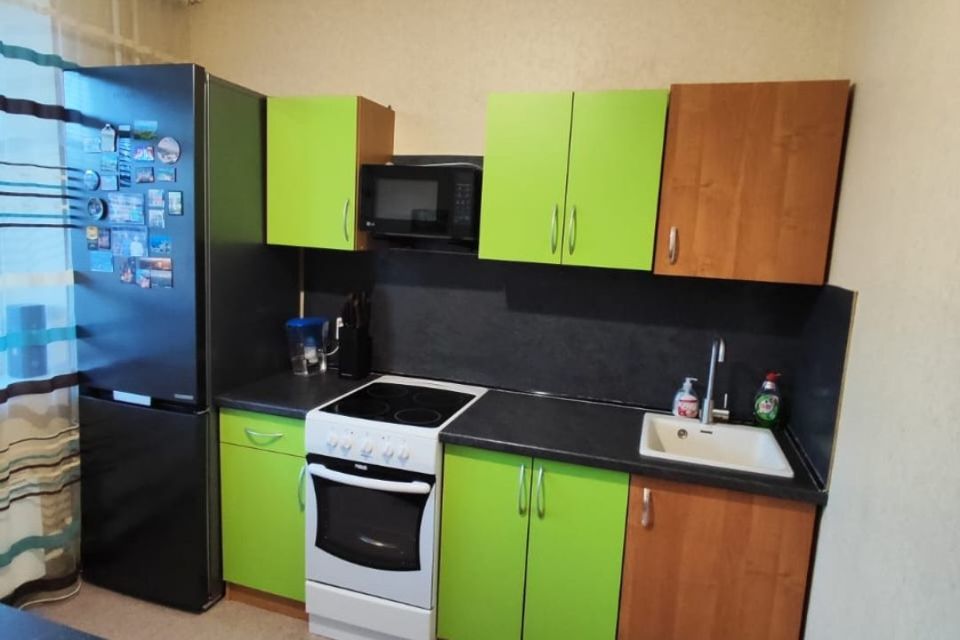 Продаётся 1-комнатная квартира, 46 м²