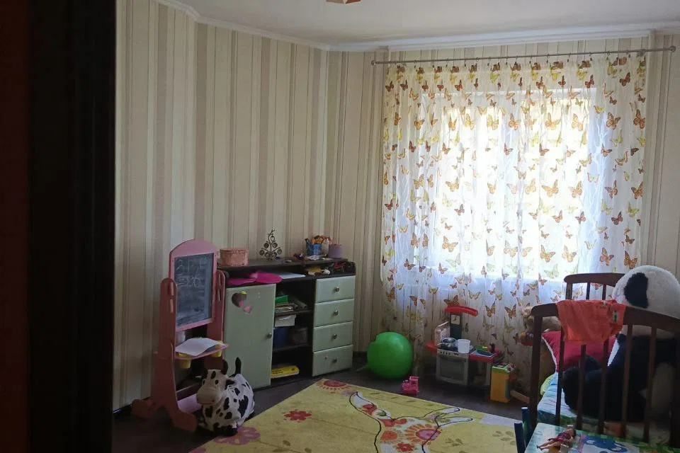 Продаётся 4-комнатная квартира, 88 м²