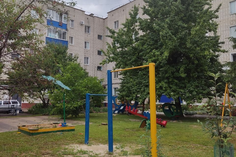 Продаётся 3-комнатная квартира, 58 м²