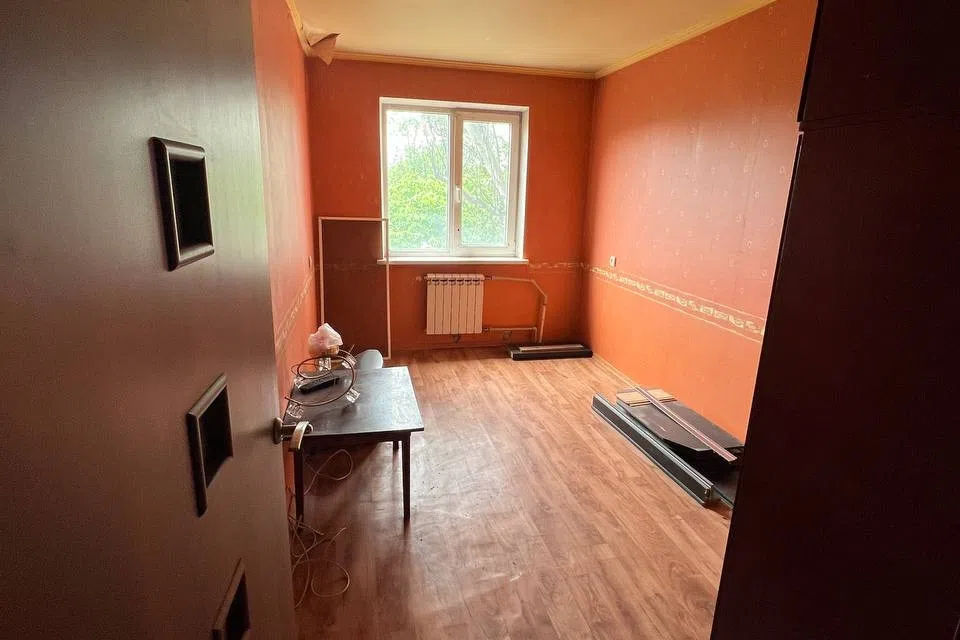 Продаётся 2-комнатная квартира, 42.4 м²