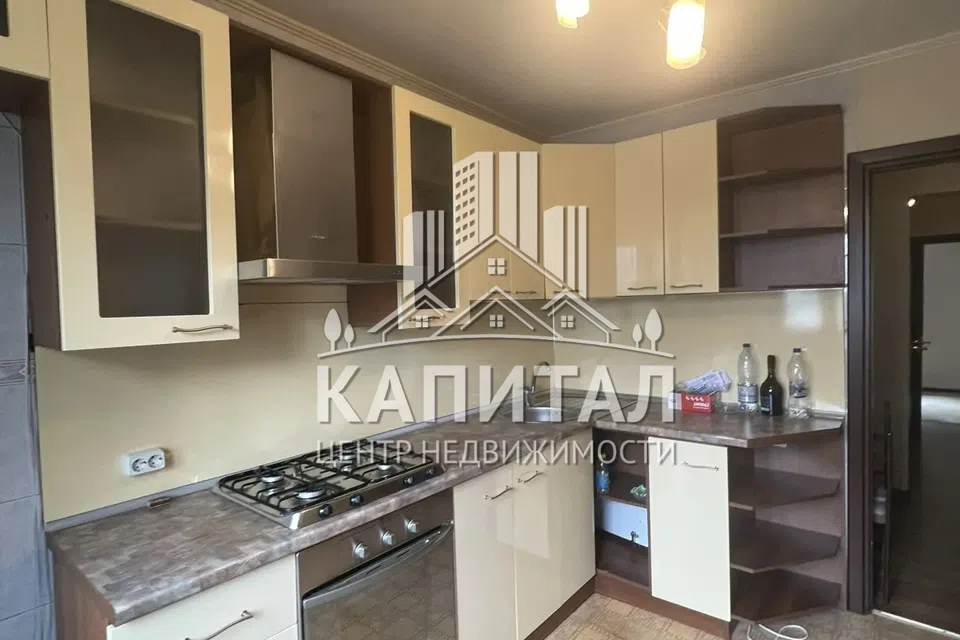 Продаётся 3-комнатная квартира, 60 м²