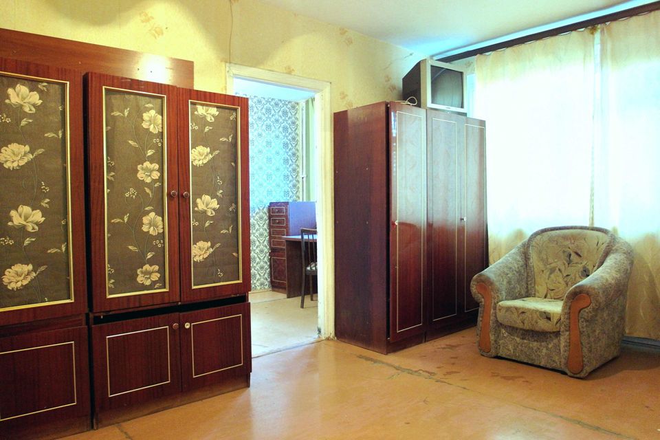 Продаётся 3-комнатная квартира, 55.5 м²