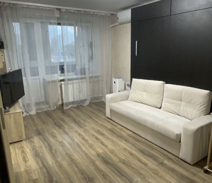 Продаётся 1-комнатная квартира, 35.7 м²