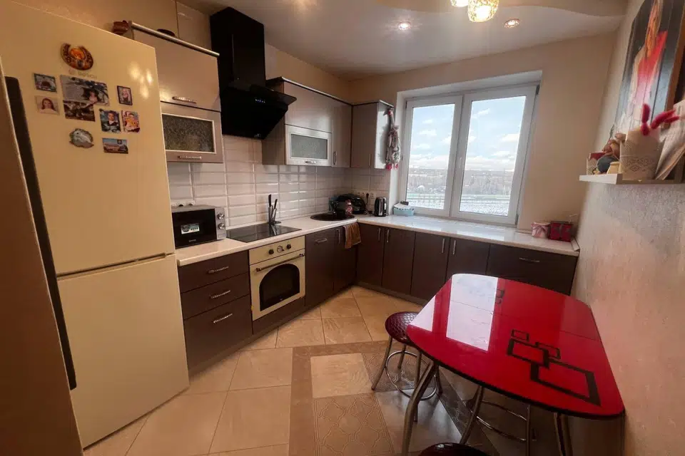 Продаётся 3-комнатная квартира, 72 м²