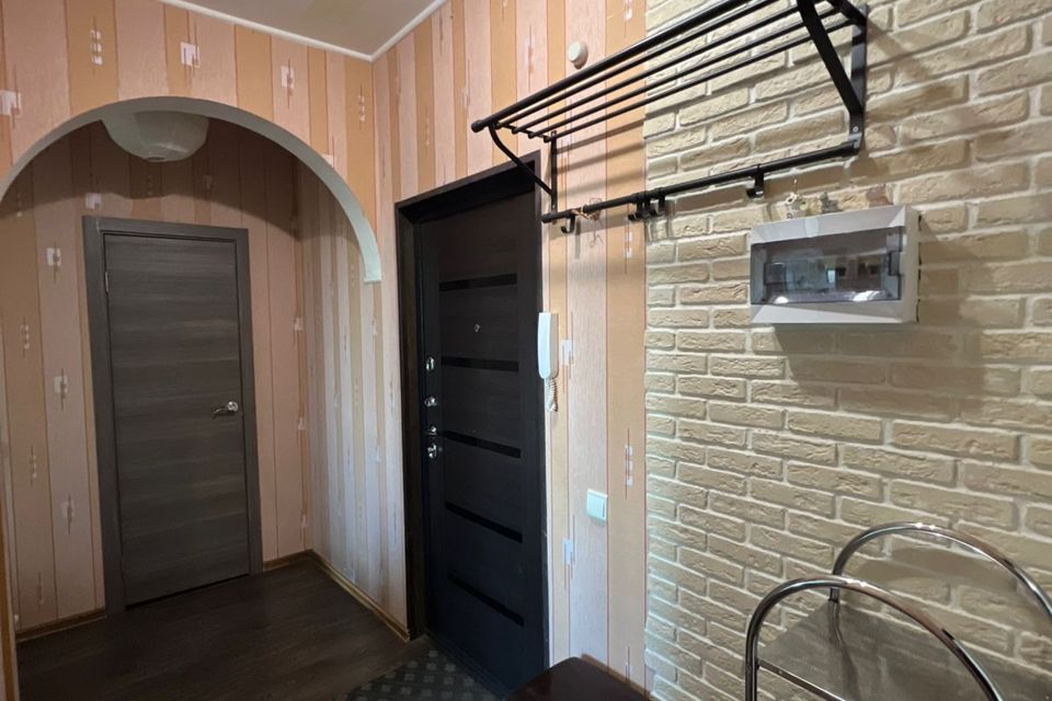 Продаётся 2-комнатная квартира, 58.2 м²