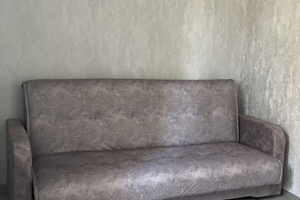 Продаётся 4-комнатная квартира, 63.1 м²