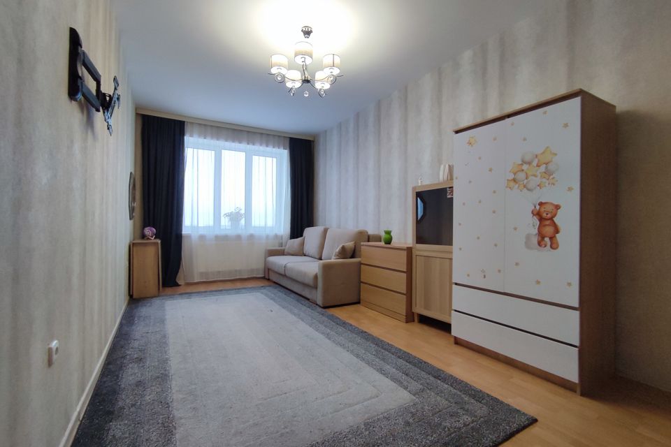 Продаётся 1-комнатная квартира, 46.8 м²