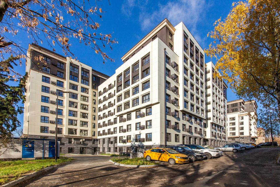 Продаётся 3-комнатная квартира, 111 м²