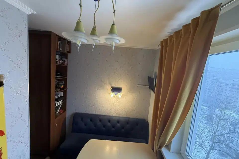Продаётся 1-комнатная квартира, 37.2 м²