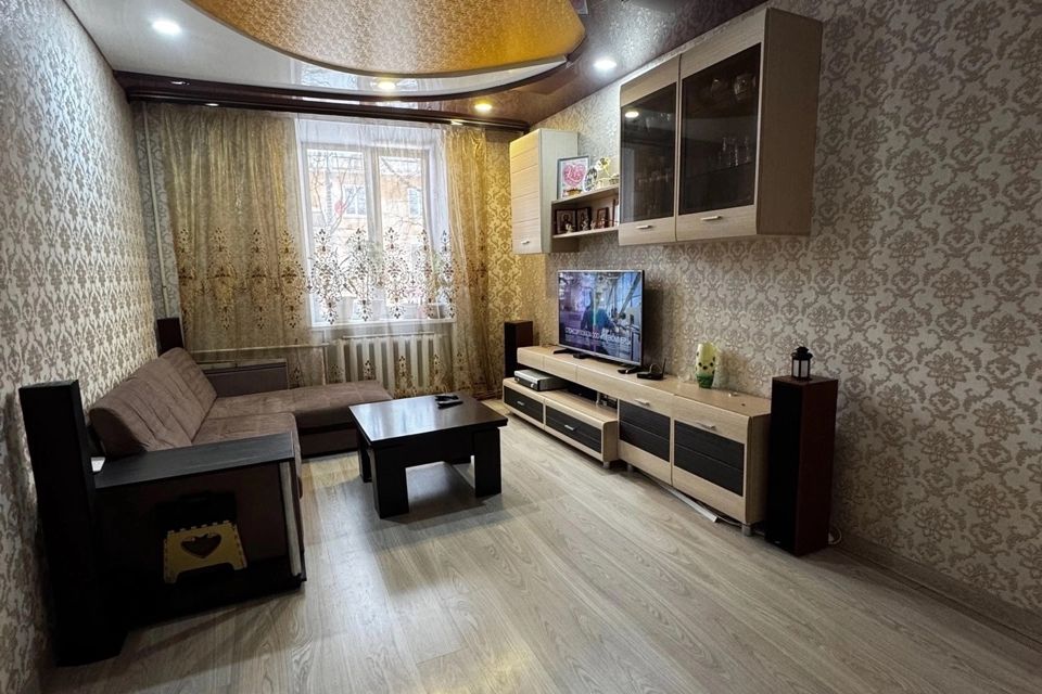 Продаётся 3-комнатная квартира, 65.8 м²