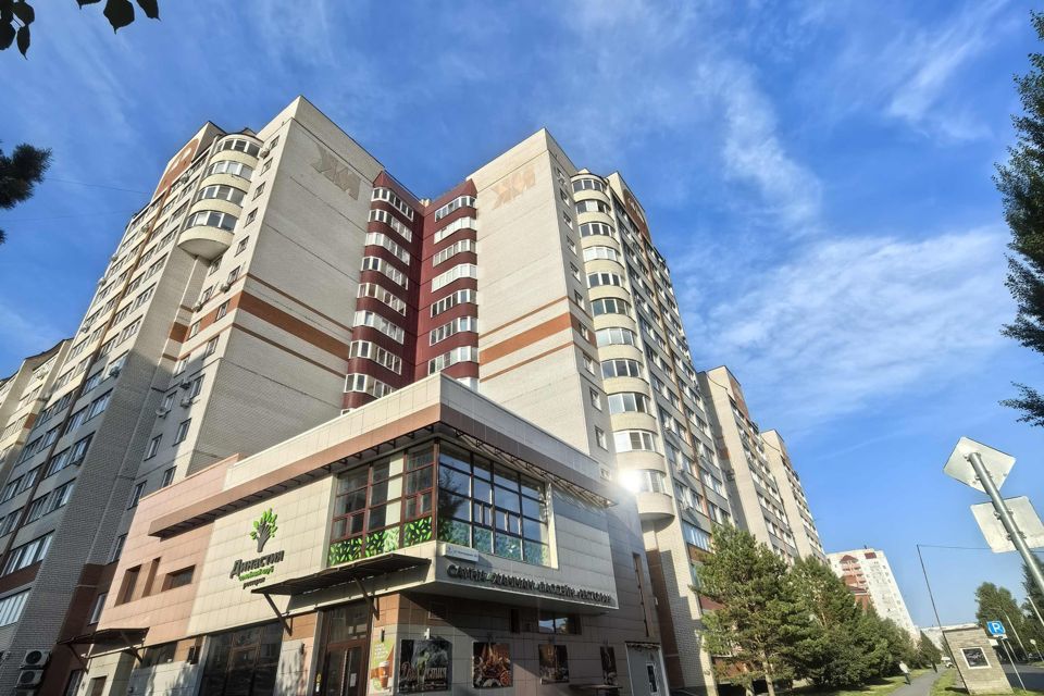 Продаётся 2-комнатная квартира, 68.2 м²
