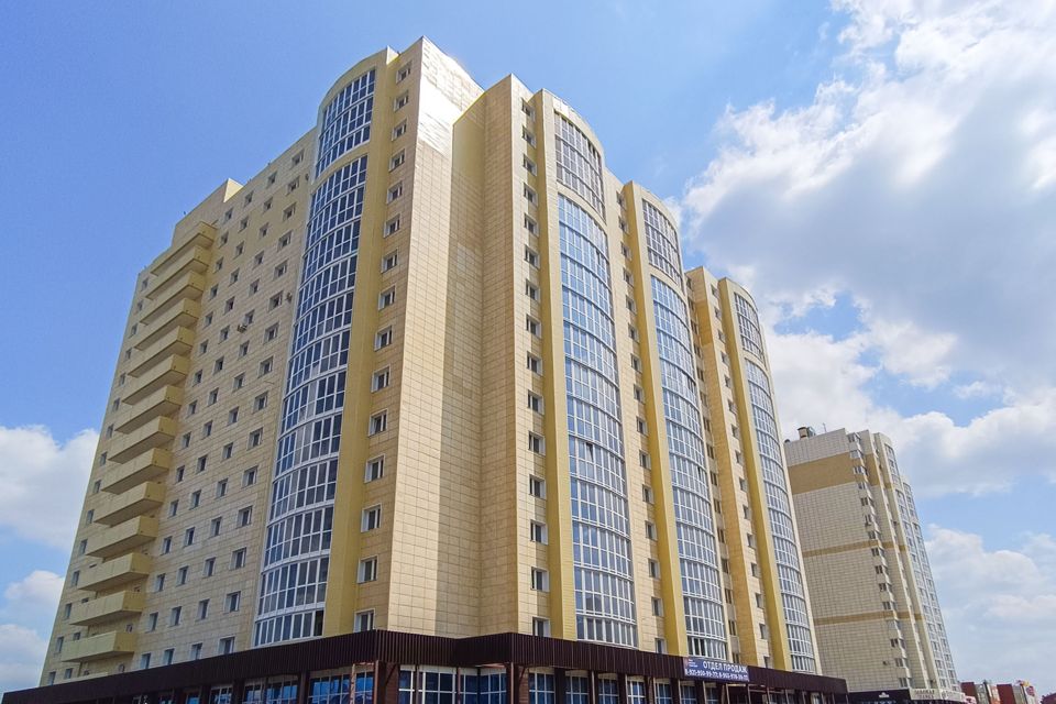 Продаётся 1-комнатная квартира, 42.3 м²