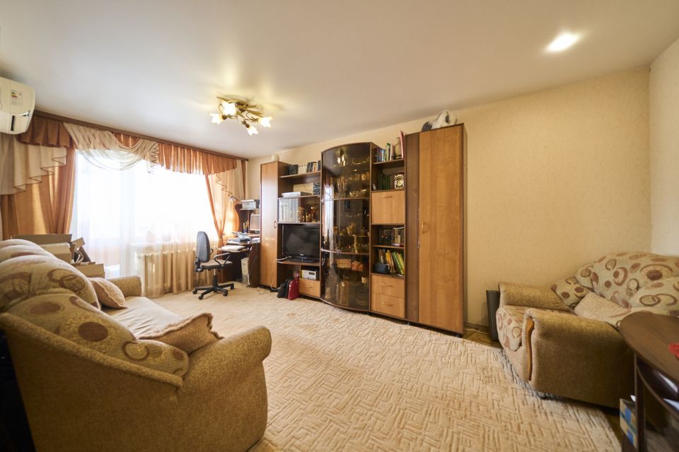 Продаётся 2-комнатная квартира, 50.8 м²