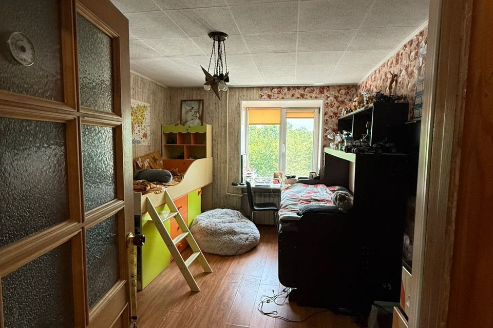Продаётся 1-комнатная квартира, 61.8 м²