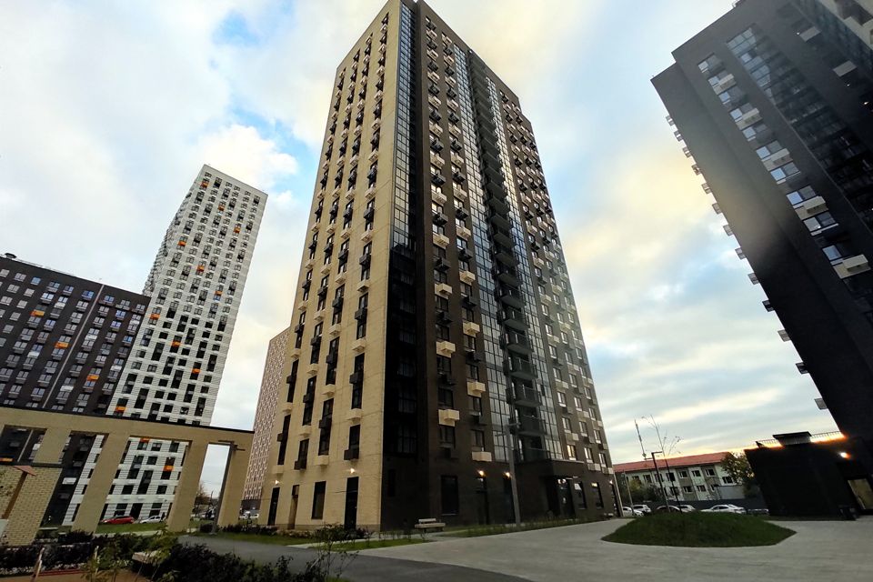 Продаётся 1-комнатная квартира, 43.6 м²