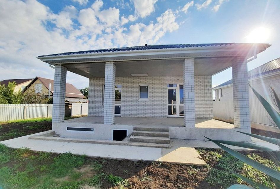 Продаётся 1-этажный дом, 105 м²