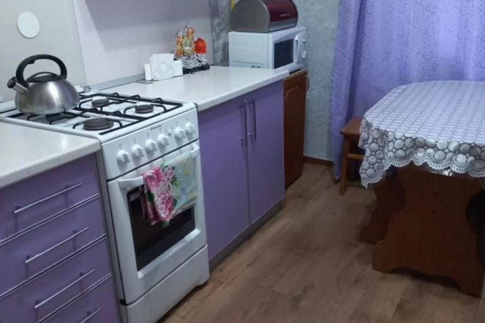 Продаётся 4-комнатная квартира, 75.3 м²
