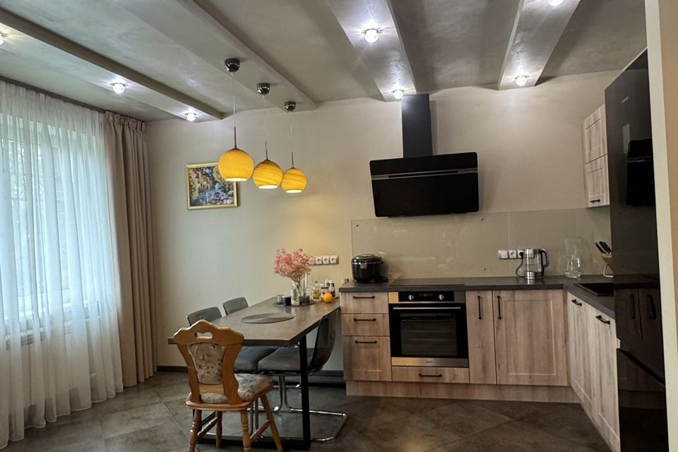 Продаётся 2-комнатная квартира, 85.7 м²