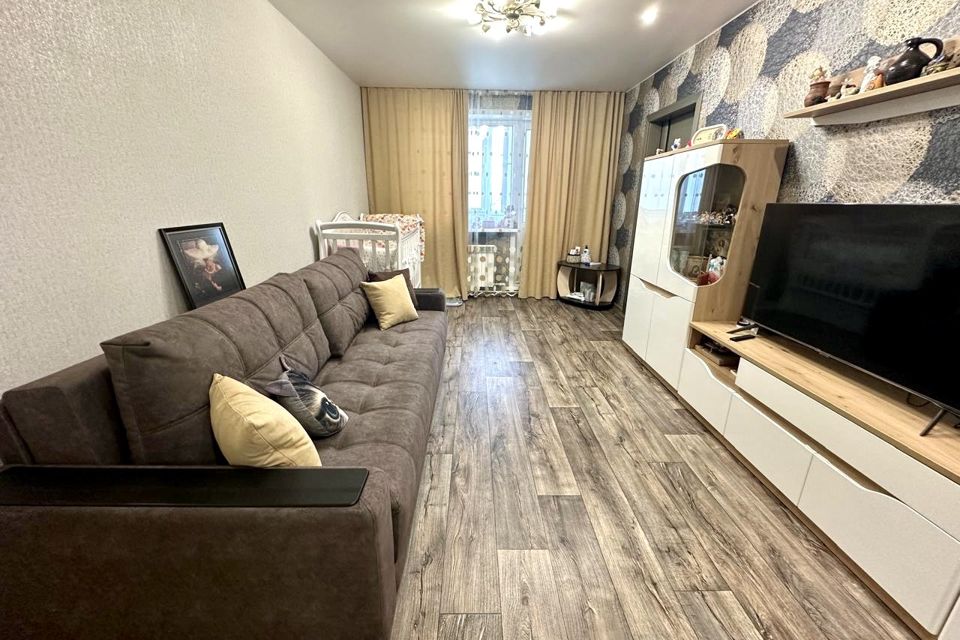 Продаётся 3-комнатная квартира, 56.2 м²