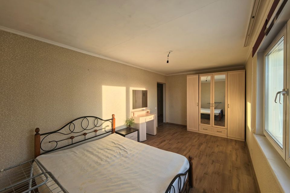 Продаётся 2-комнатная квартира, 56.8 м²
