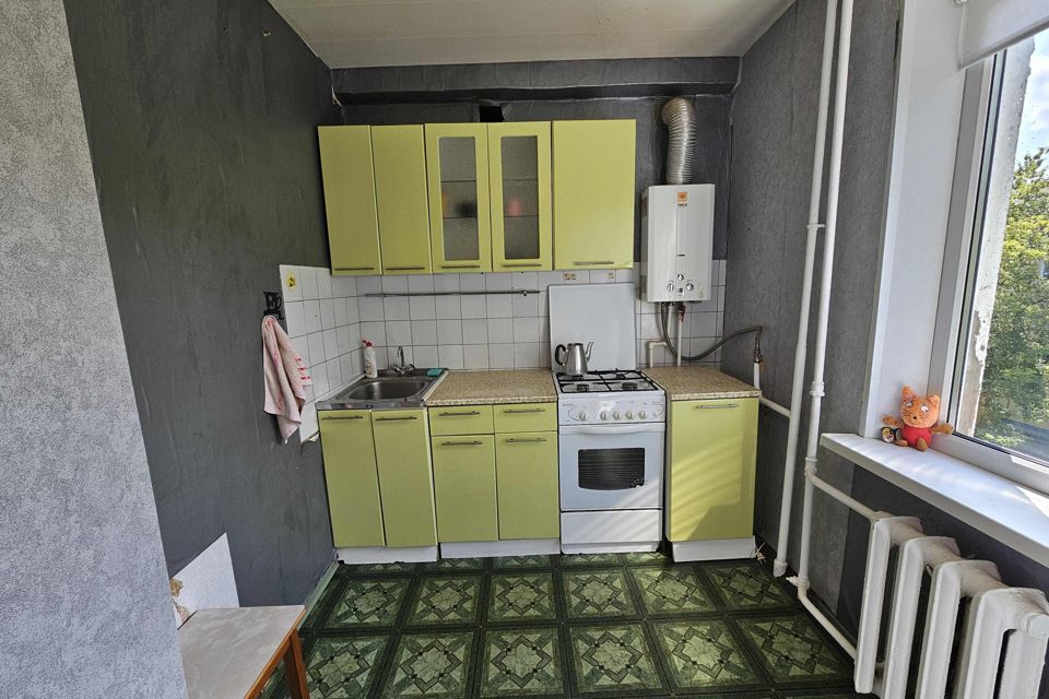 Продаётся 3-комнатная квартира, 58.7 м²