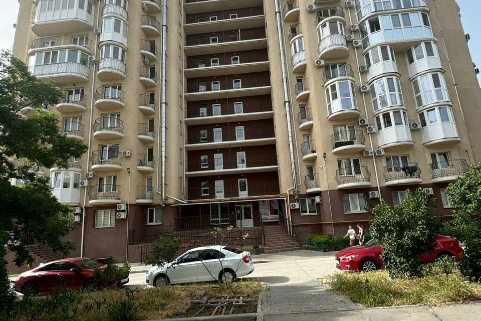 Продаётся 1-комнатная квартира, 46 м²