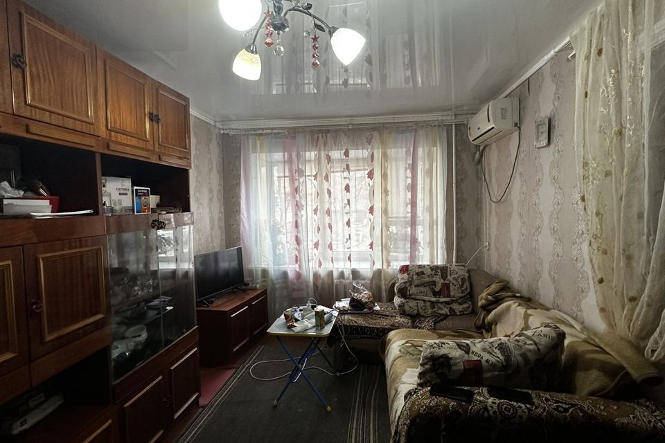 Продаётся 3-комнатная квартира, 54.2 м²