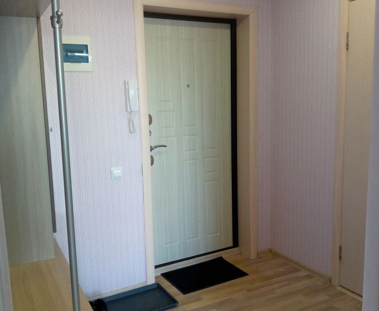Продаётся 1-комнатная квартира, 37.9 м²
