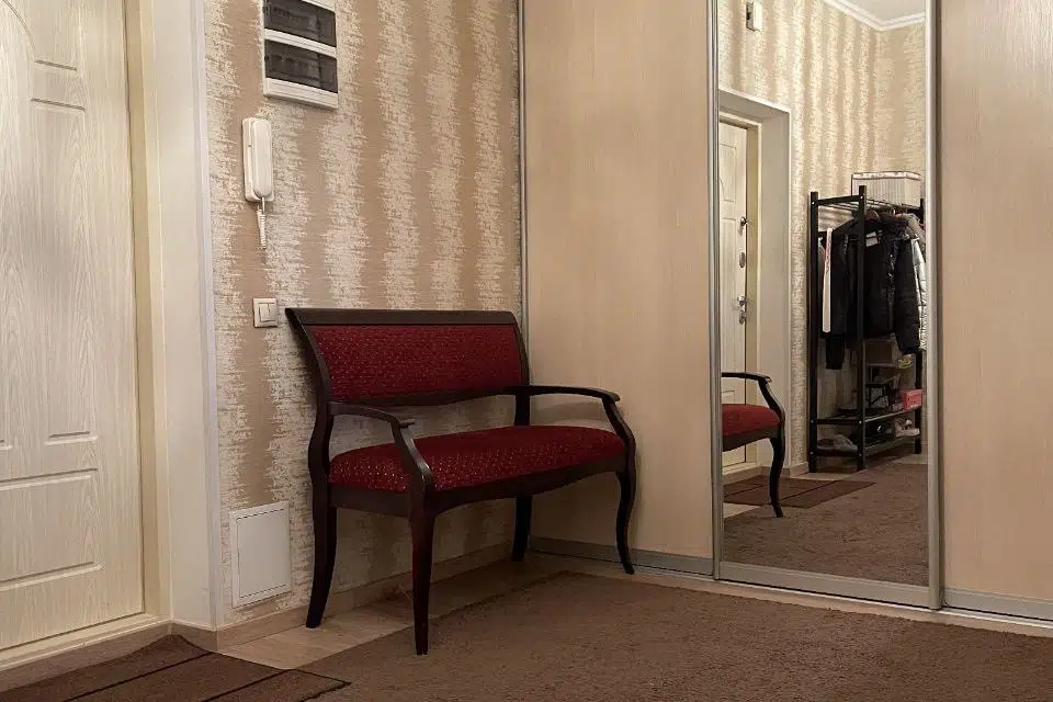 Продаётся 1-комнатная квартира, 57.5 м²