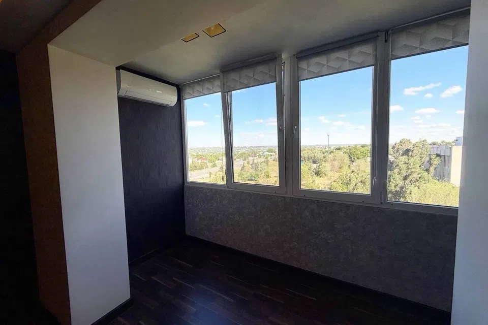 Продаётся 2-комнатная квартира, 56 м²