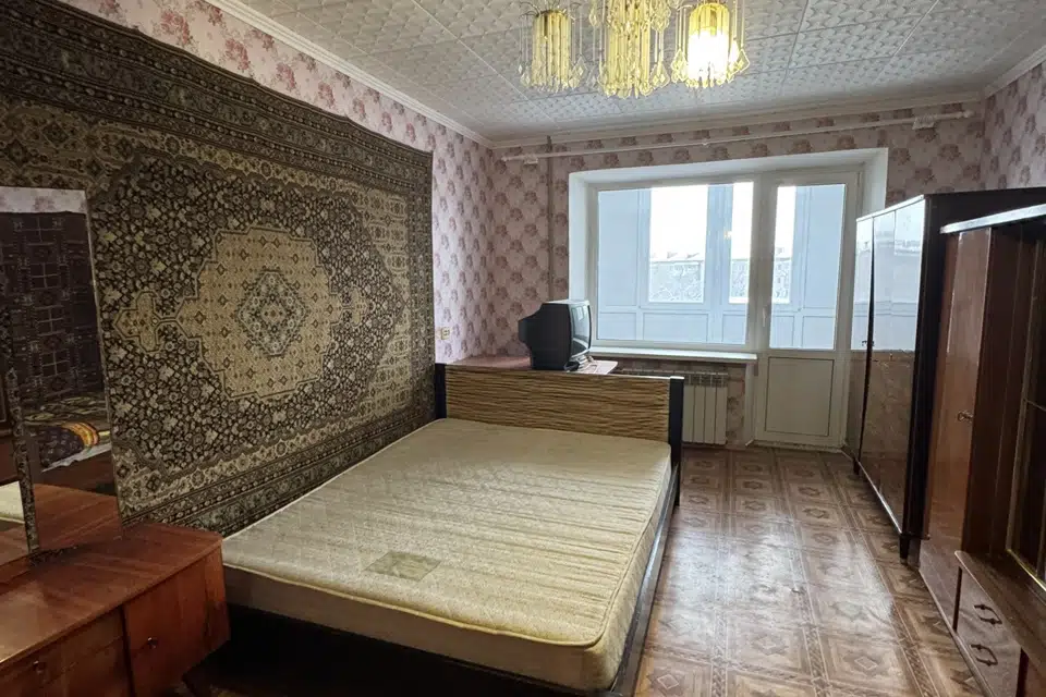 Продаётся 1-комнатная квартира, 32 м²