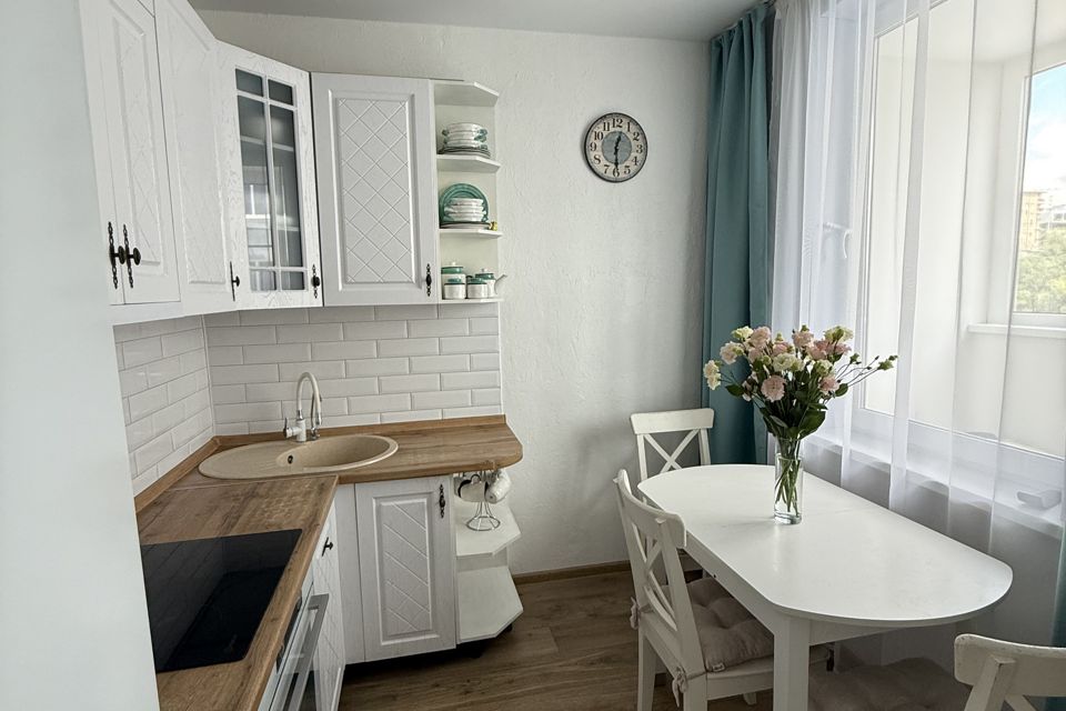 Продаётся 1-комнатная квартира, 37 м²