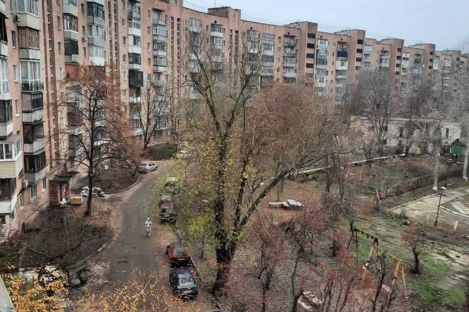 Продаётся 4-комнатная квартира, 107 м²
