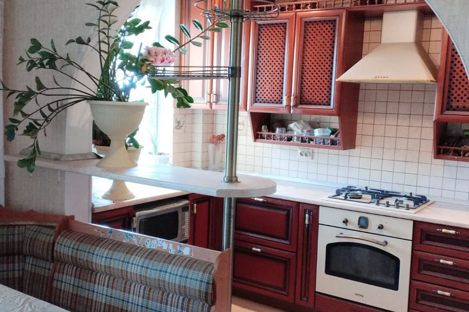 Продаётся 3-комнатная квартира, 84 м²