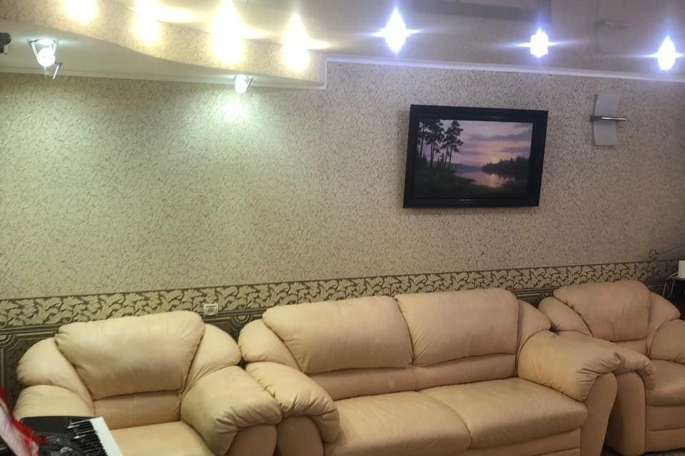 Продаётся 2-комнатная квартира, 62 м²
