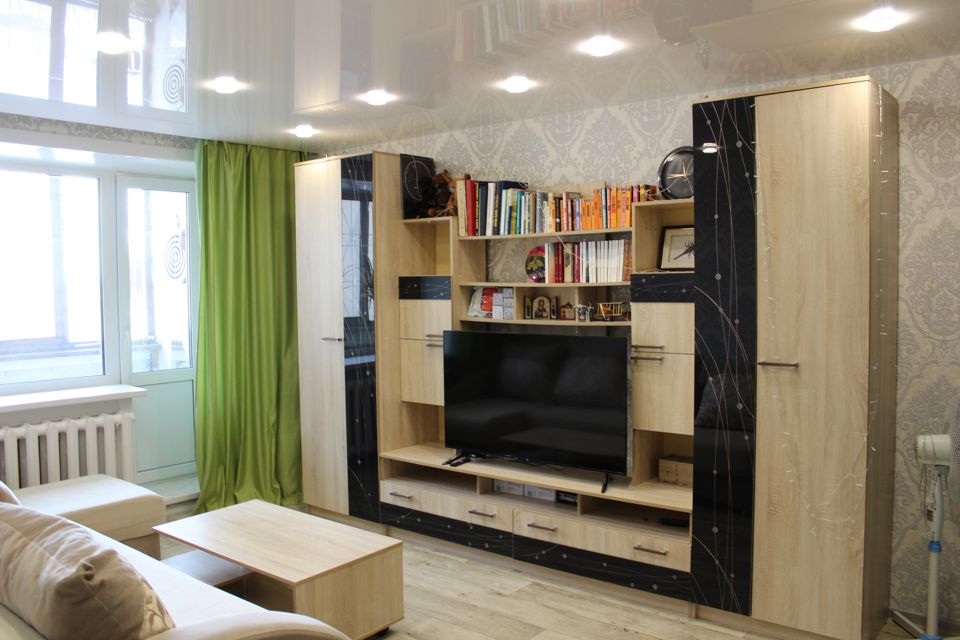 Продаётся 2-комнатная квартира, 56.7 м²