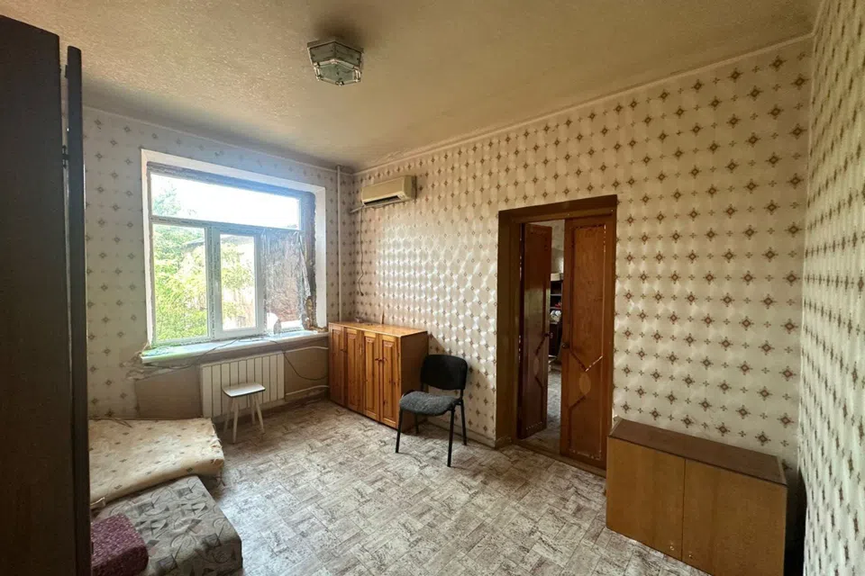 Продаётся 3-комнатная квартира, 63 м²