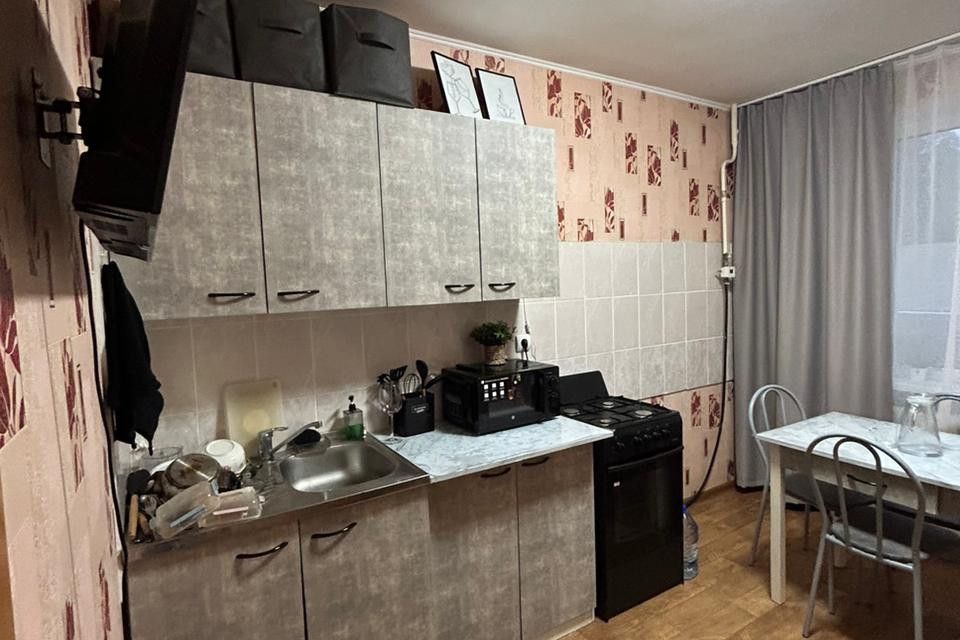 Продаётся 1-комнатная квартира, 38.6 м²