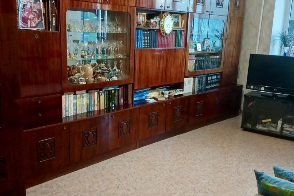 Продаётся 3-комнатная квартира, 64.5 м²