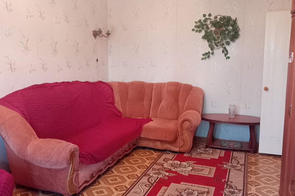 Сдаётся 2-комнатная квартира, 52.3 м²