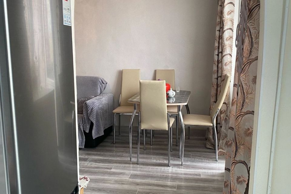 Продаётся 3-комнатная квартира, 60.1 м²