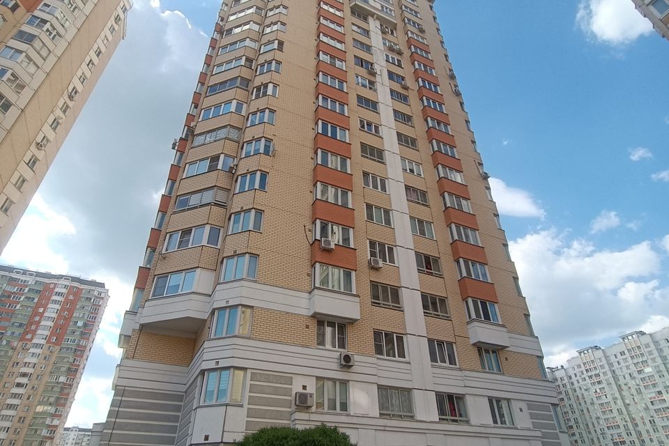Продаётся 1-комнатная квартира, 42.3 м²