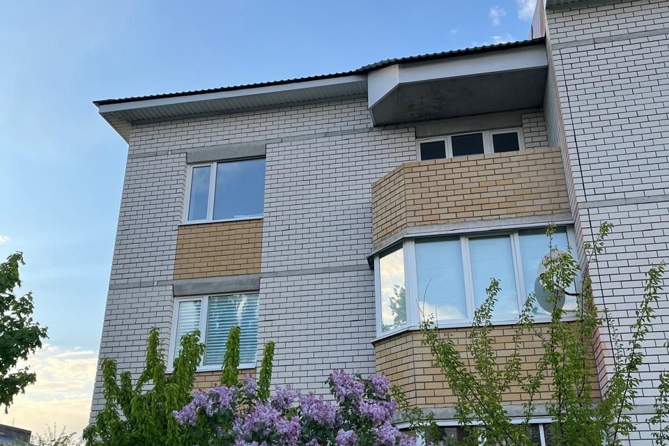 Продаётся 3-комнатная квартира, 77.5 м²
