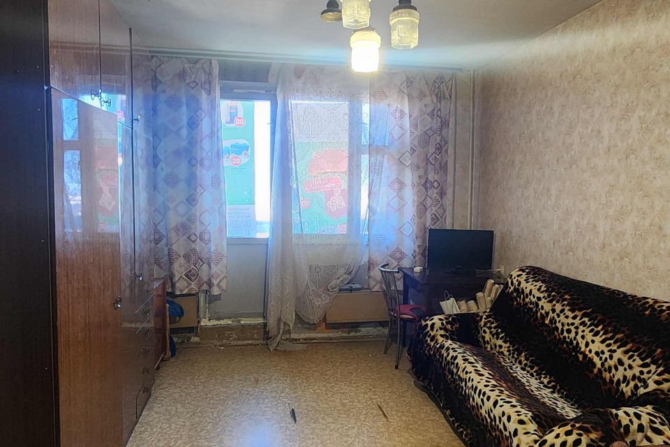 Продаётся 1-комнатная квартира, 38 м²