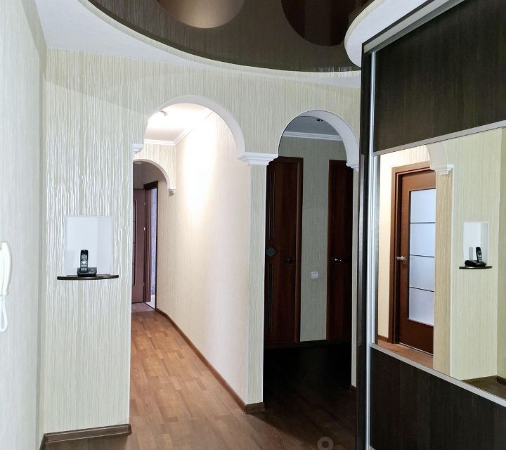 Продаётся 4-комнатная квартира, 90 м²