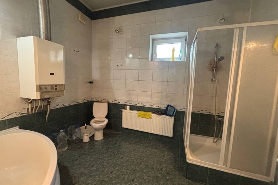 Продаётся 2-этажный дом, 346 м²