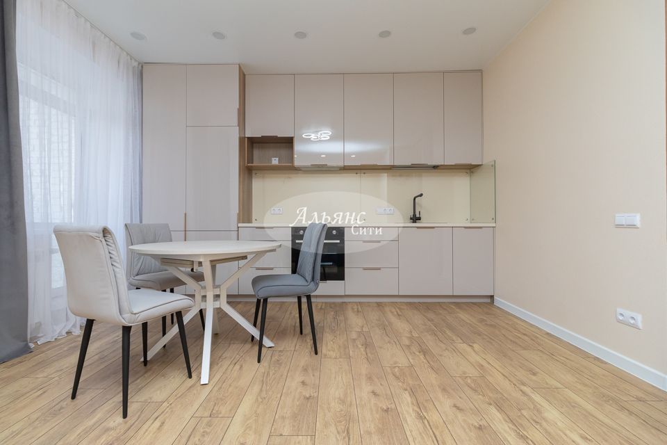 Продаётся 3-комнатная квартира, 72 м²